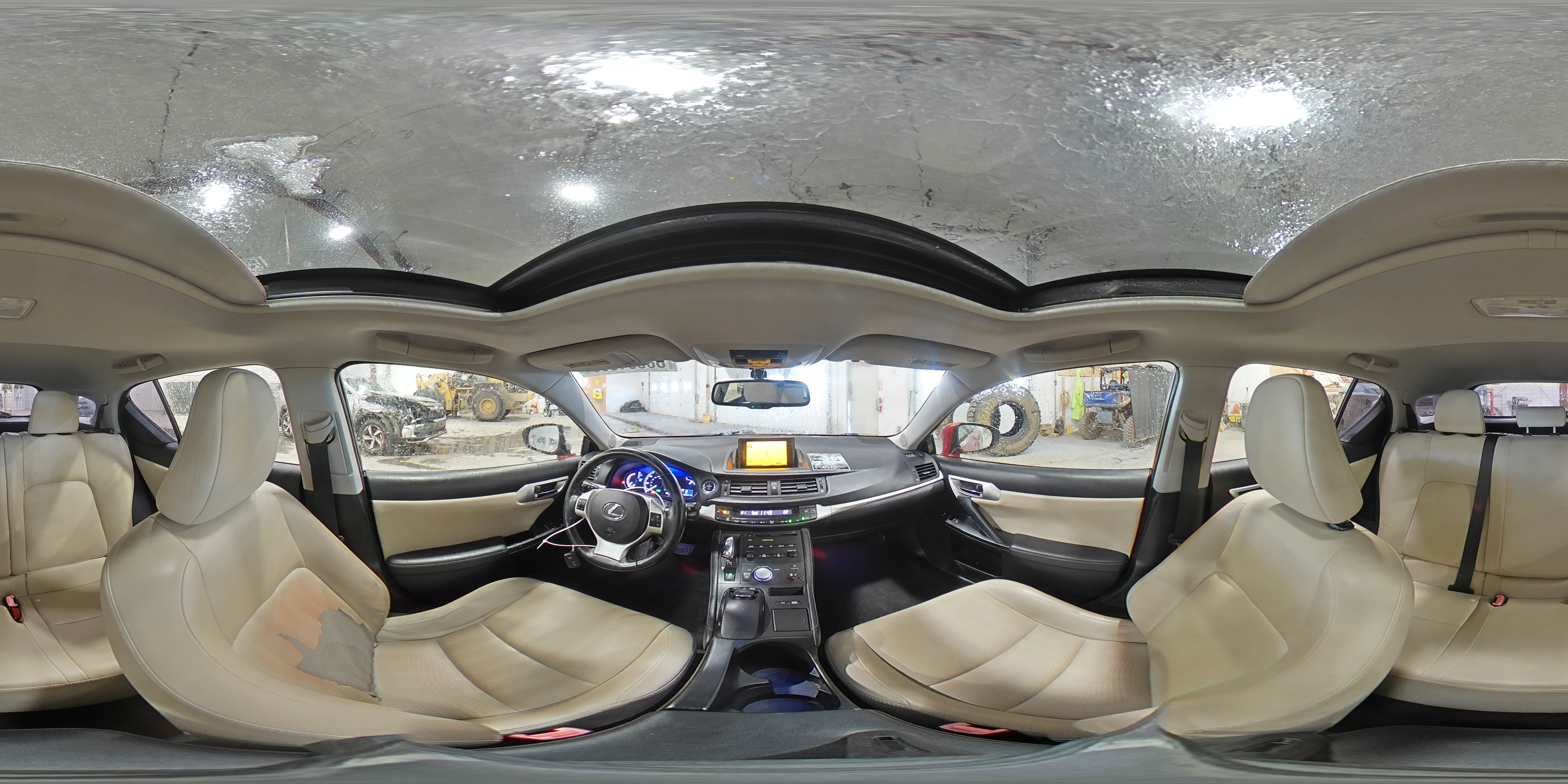 2012 Lexus CT - Image 16