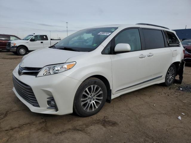 2019 Toyota Sienna Xle