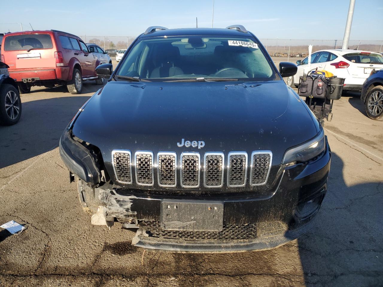 2019 Jeep Grand Cherokee - Image 5