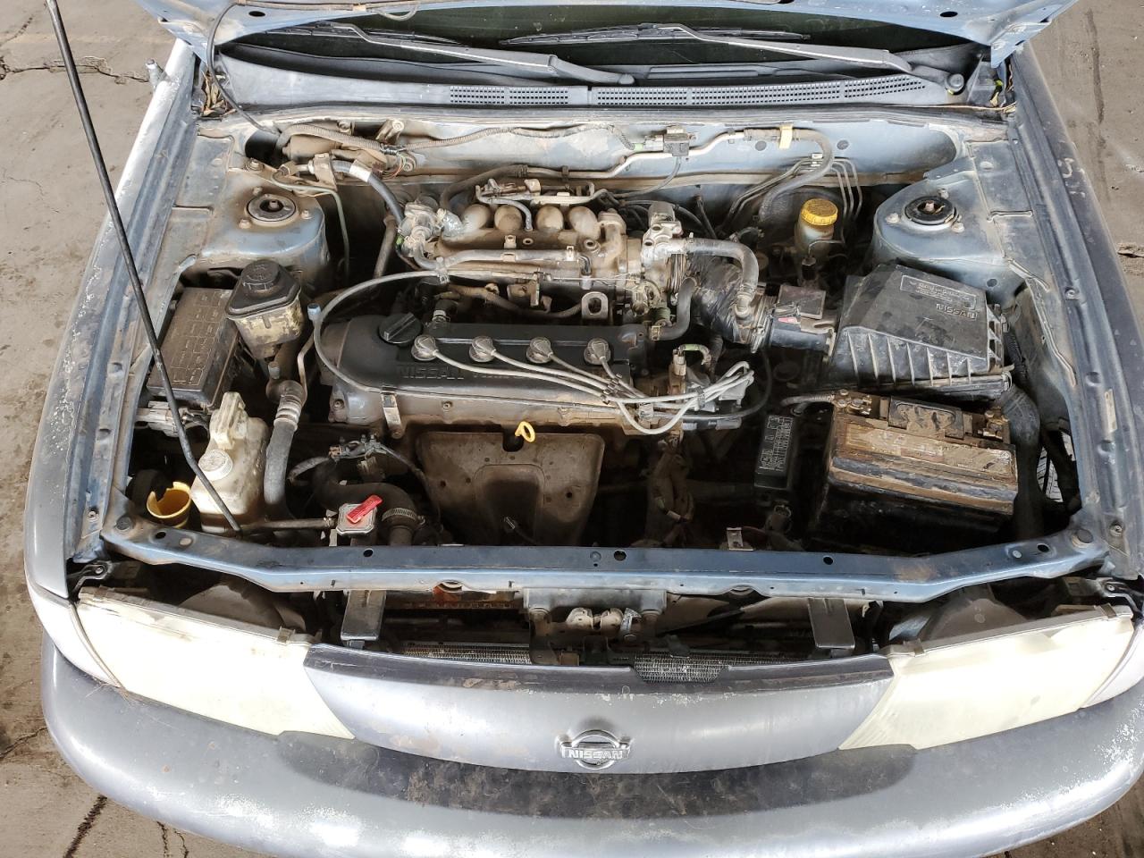 1999 Nissan Sentra - Image 11