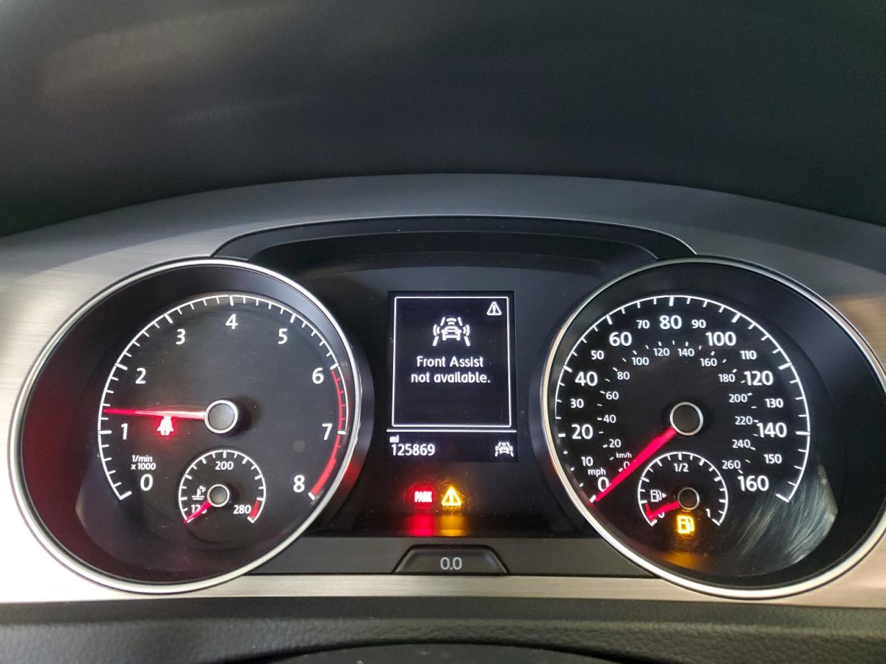 2017 Volkswagen Golf - Image 9
