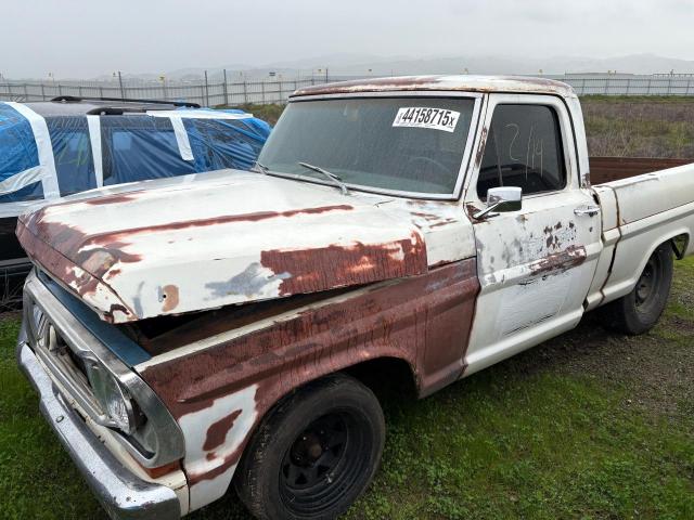 1967 Ford F-100