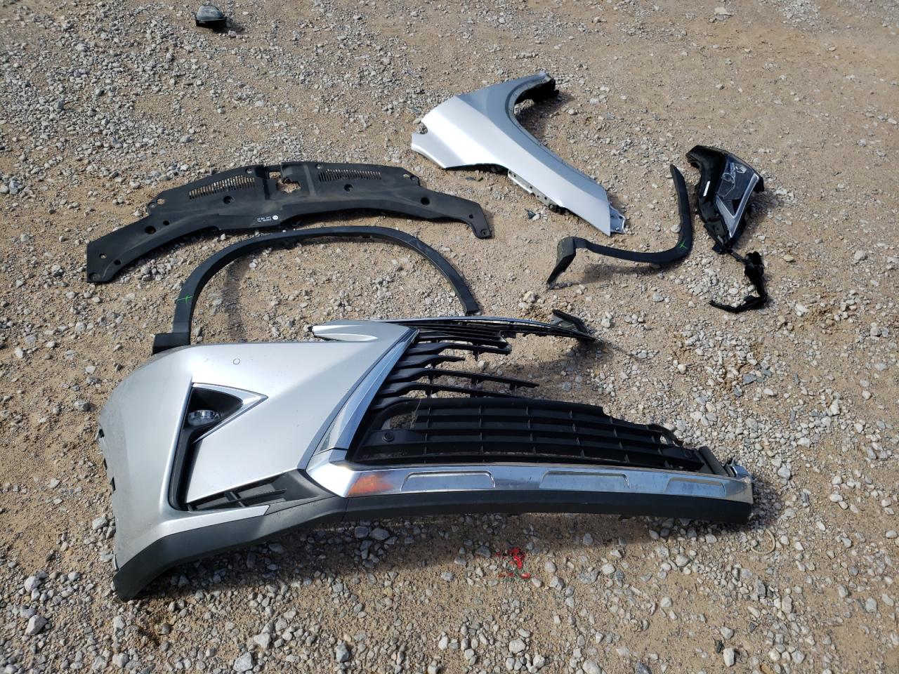 2019 Lexus RX - Image 13