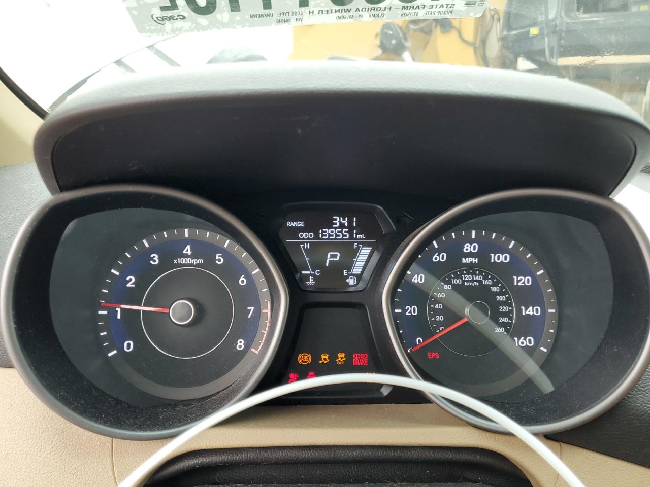 2013 Hyundai Elantra - Image 9