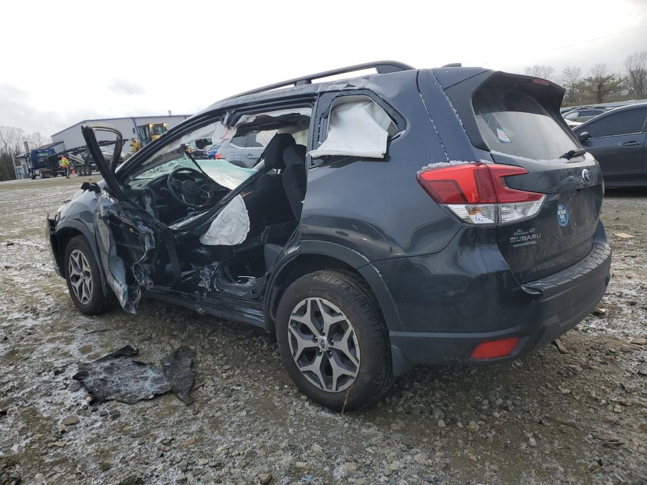 2019 Subaru Forester - Image 2