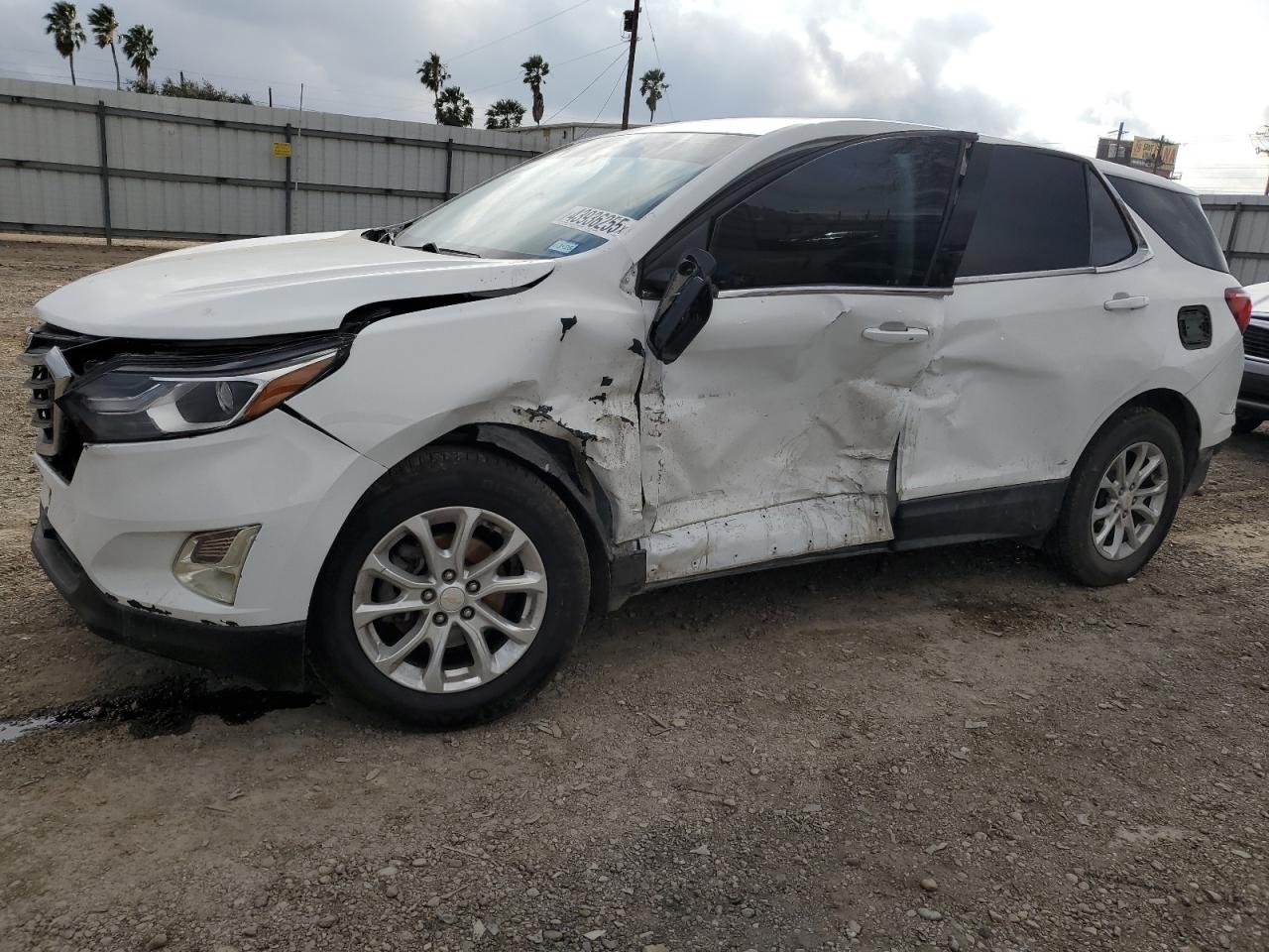 2020 Chevrolet Equinox - Image 1