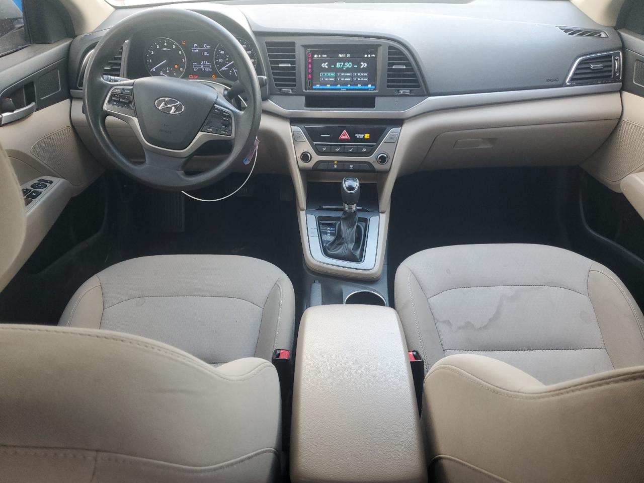 2017 Hyundai Elantra - Image 8