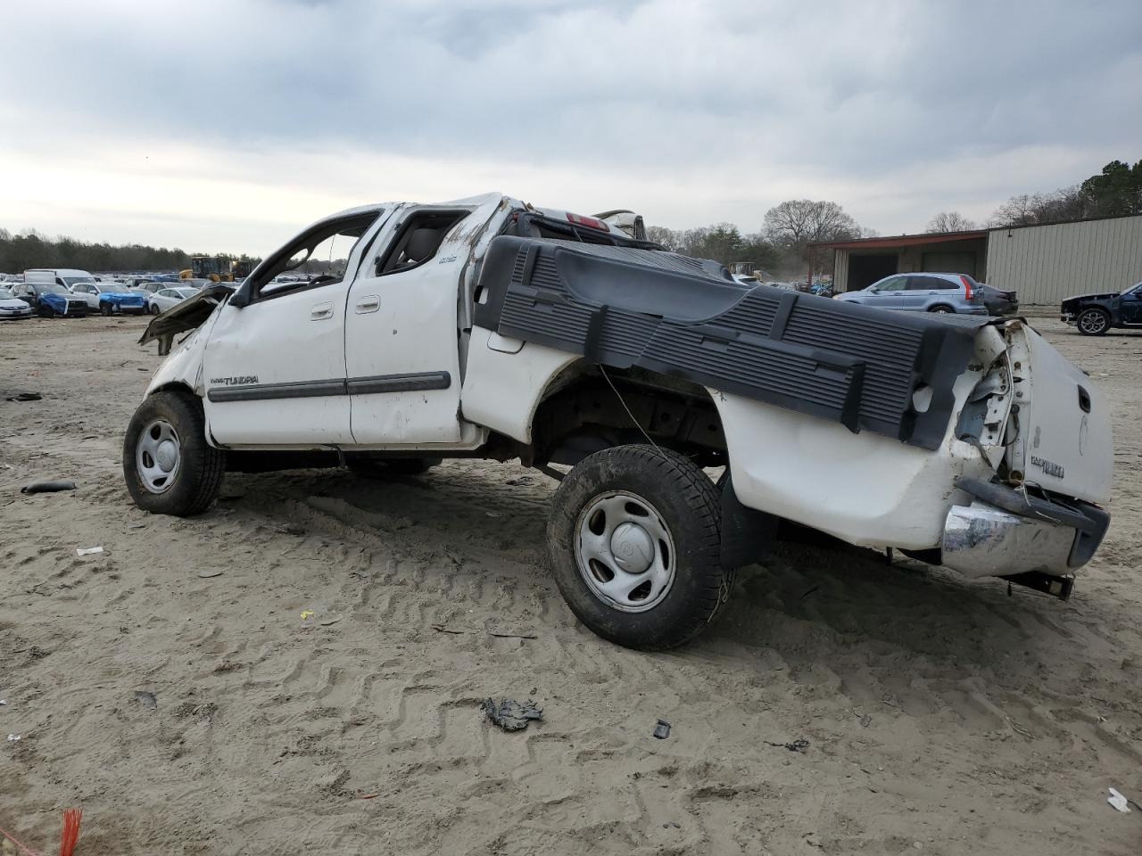 2003 Toyota Tundra - Image 2