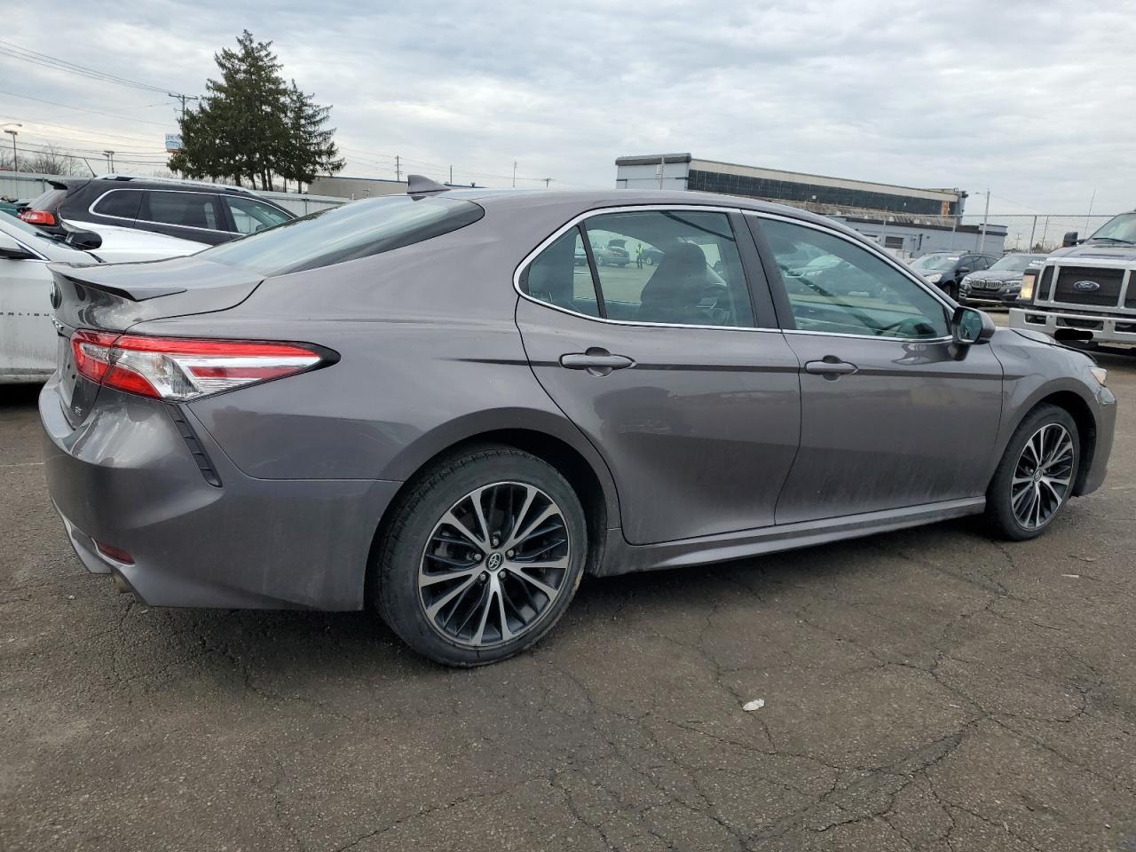 2020 Toyota Camry - Image 3