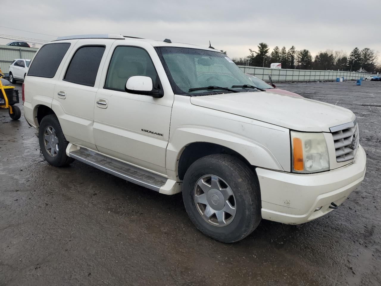 2005 Cadillac Escalade - Image 4