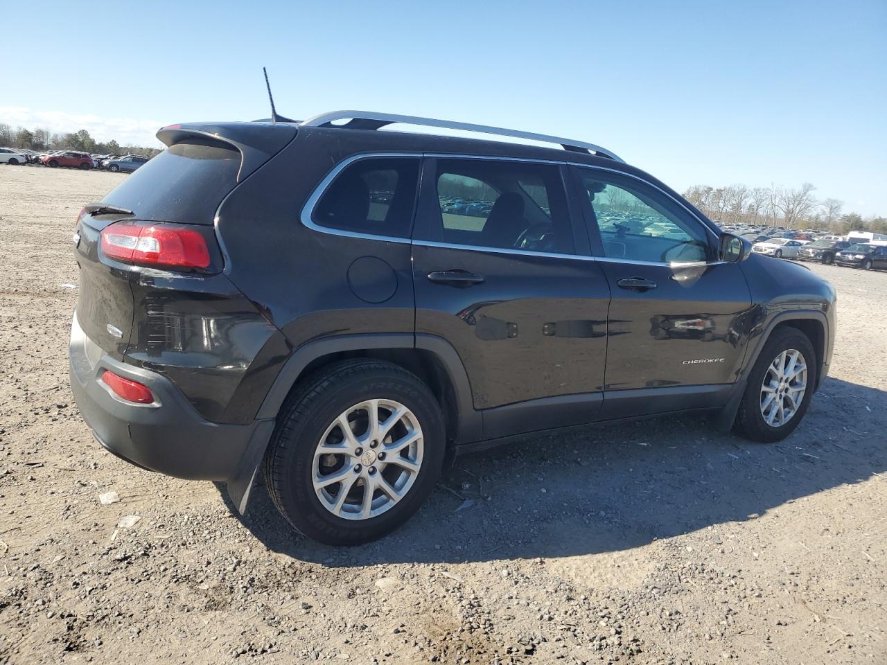 2018 Jeep Grand Cherokee - Image 3
