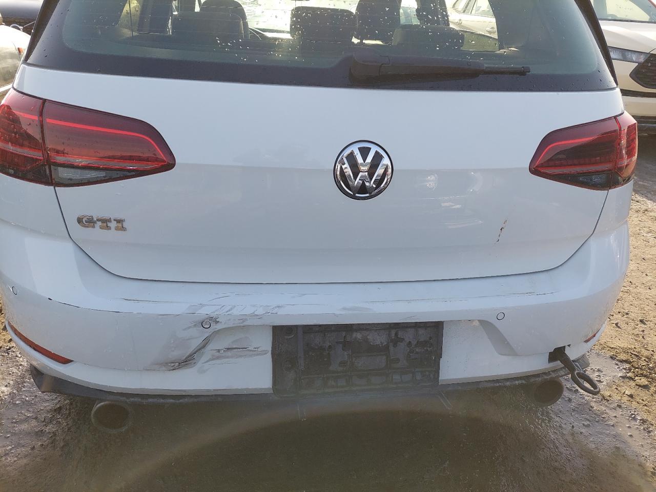 WVWFL2AU6JW077677 - 2018 Volkswagen Golf - #44659065