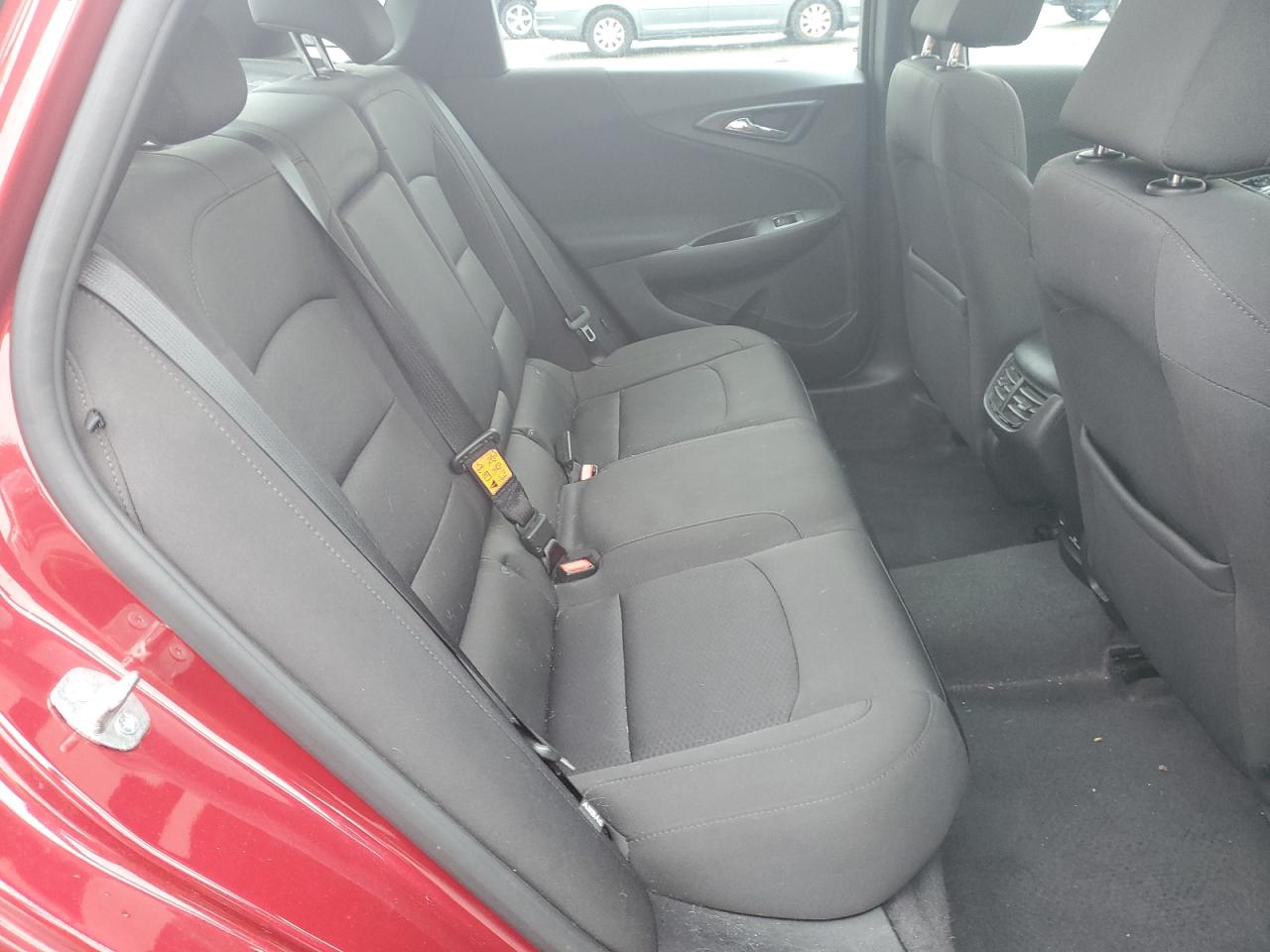 1G1ZD5ST4JF276883 CHEVROLET MALIBU 2018