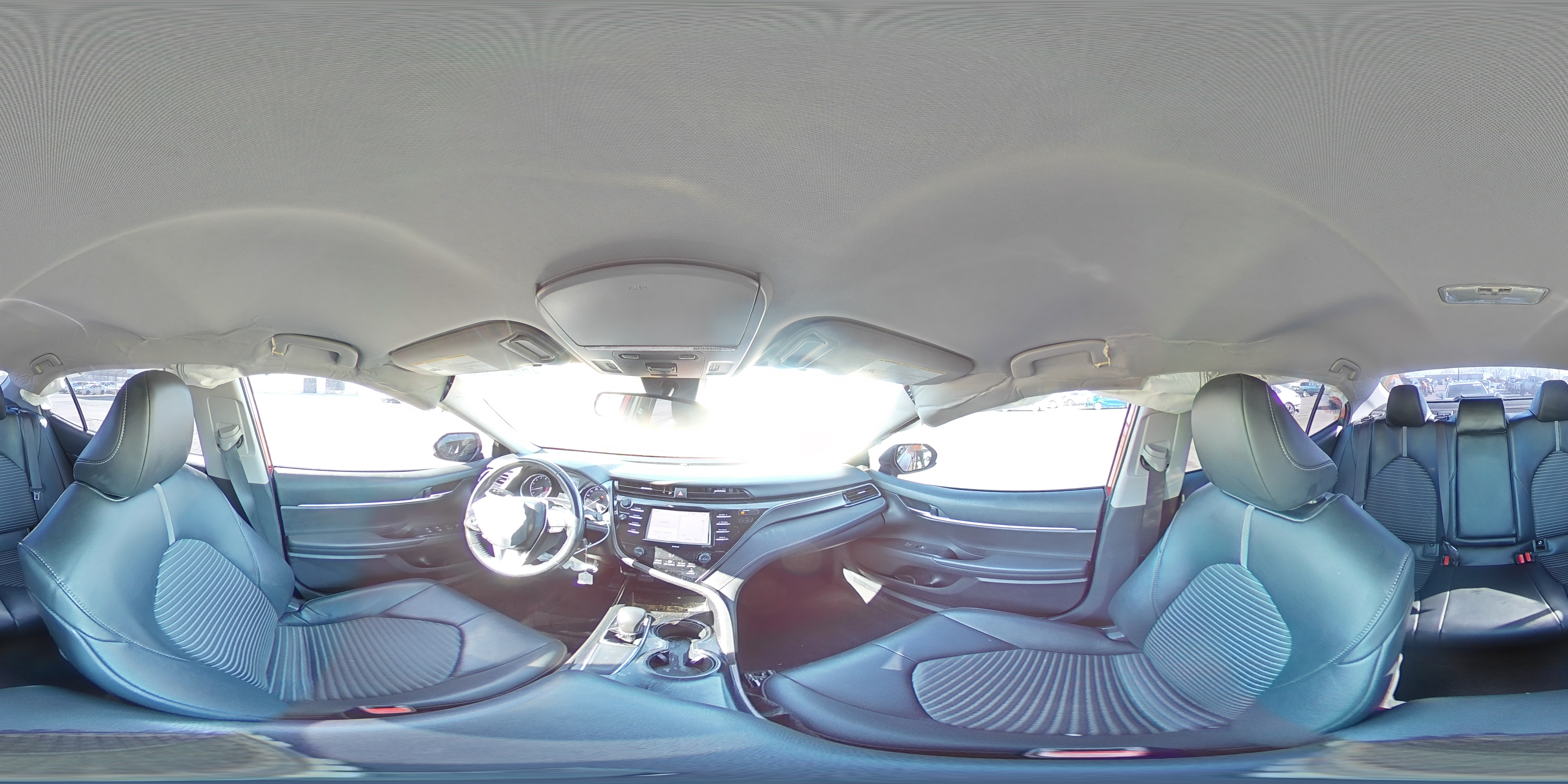2020 Toyota Camry - Image 13