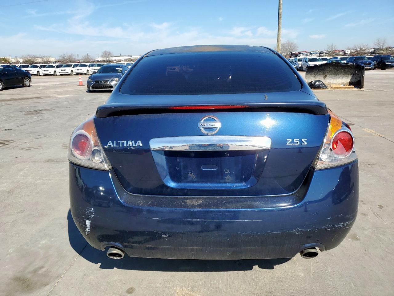 2011 Nissan Altima - Image 6
