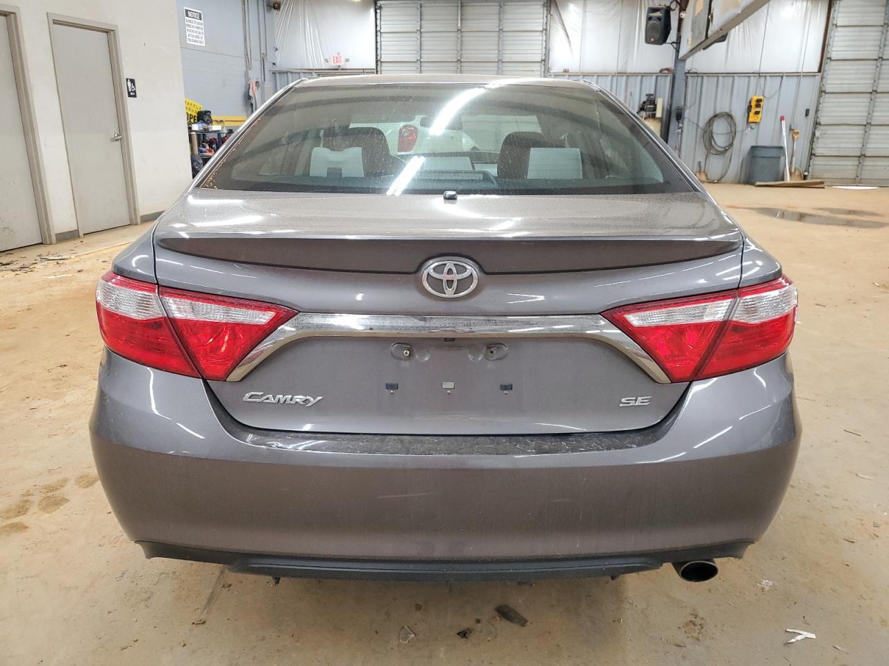 2016 Toyota Camry - Image 6