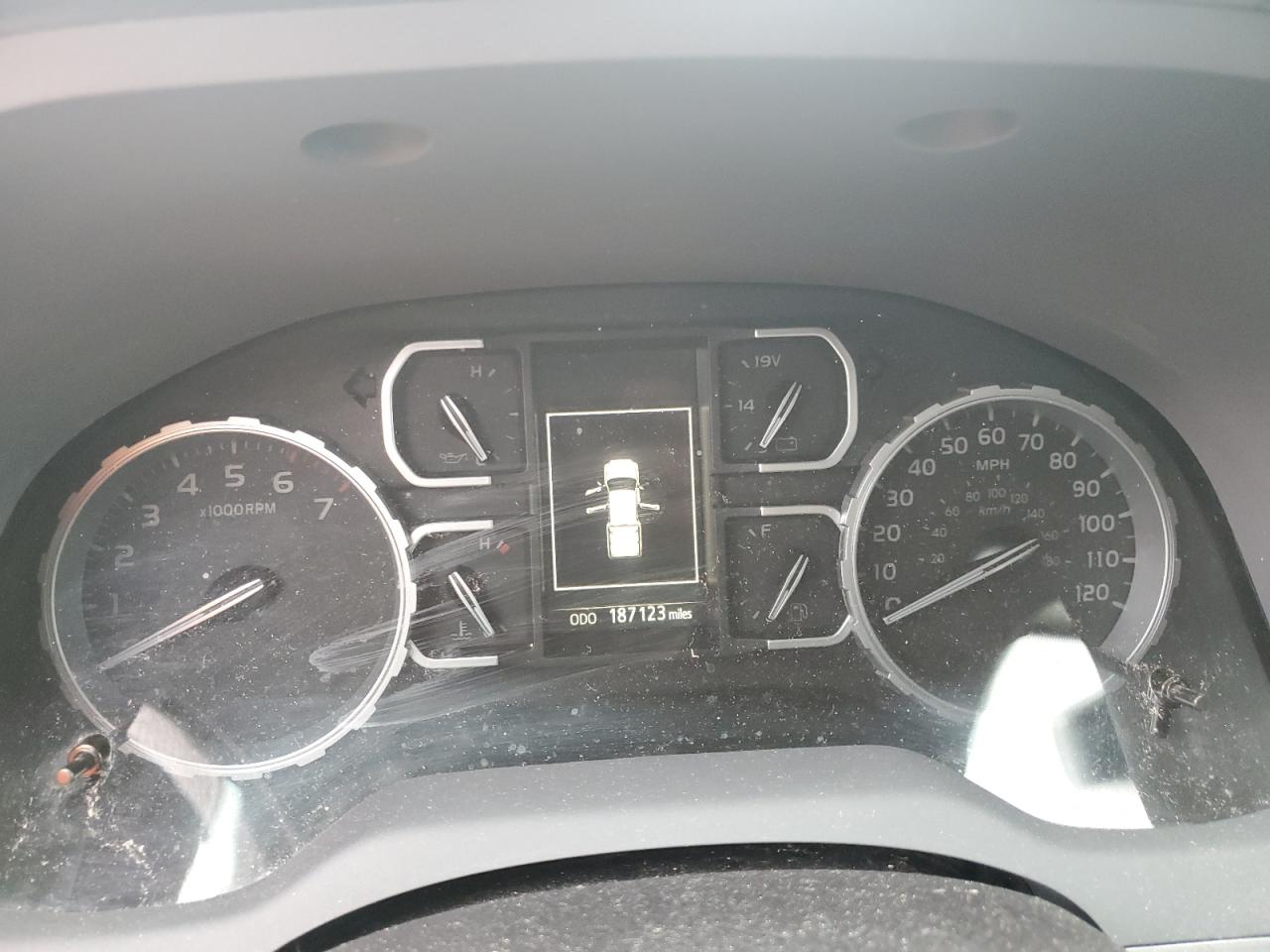 2021 Toyota Tundra - Image 9