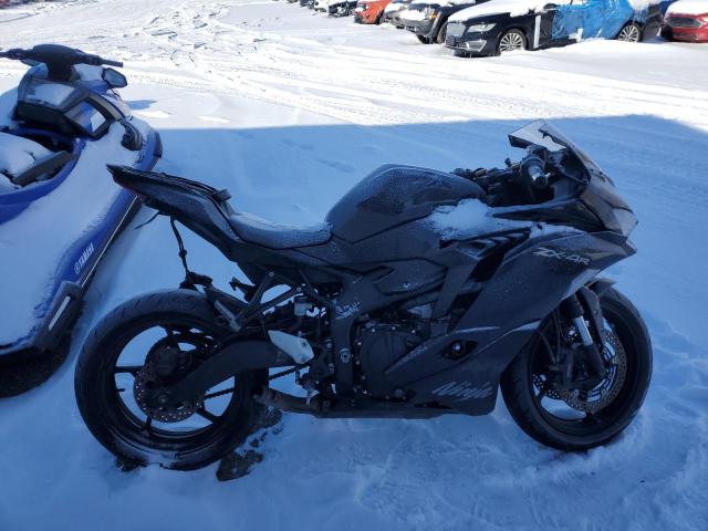  KAWASAKI ZX400 P 2024 Черный