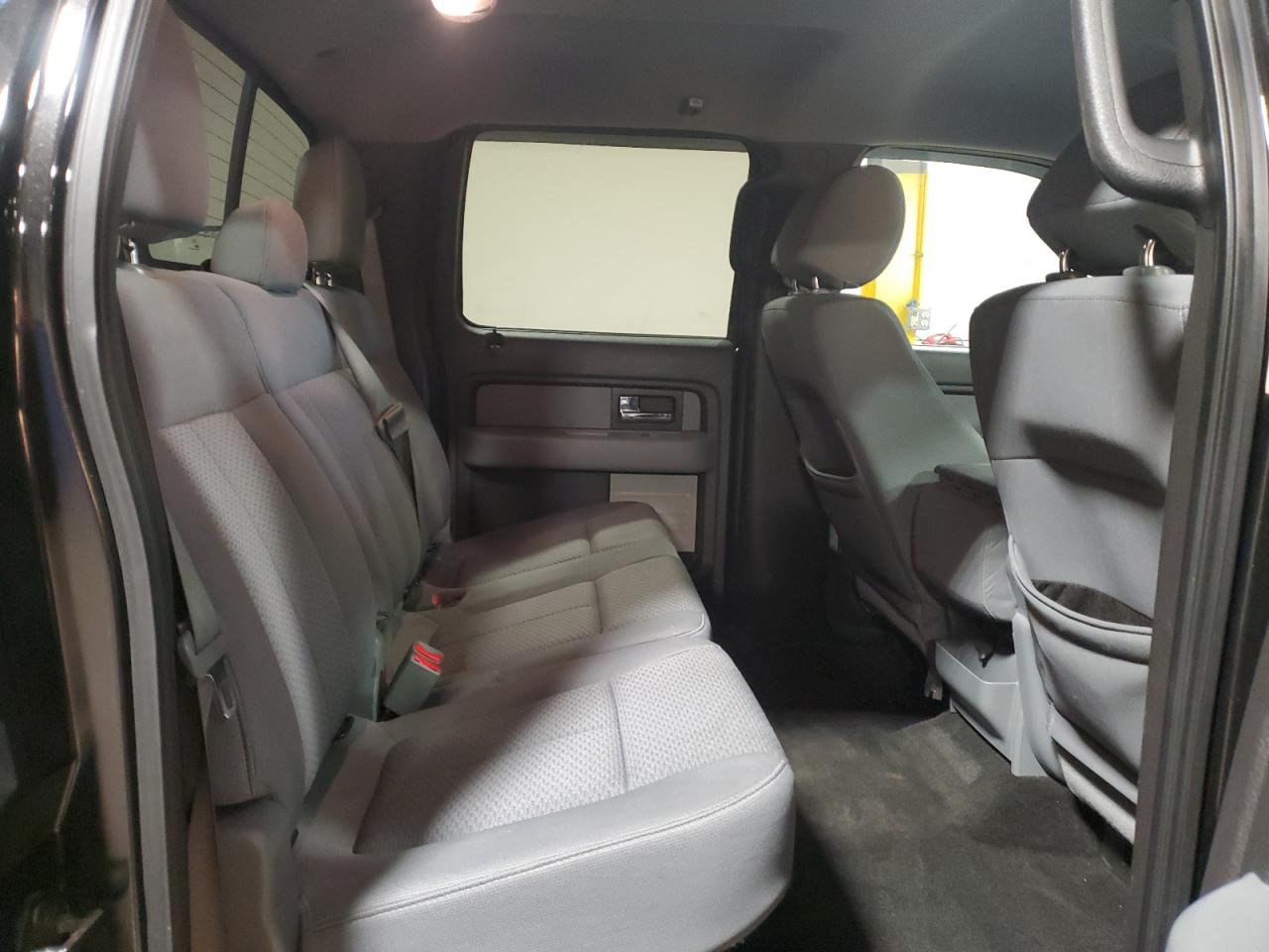 2013 Ford F-150 - Image 10