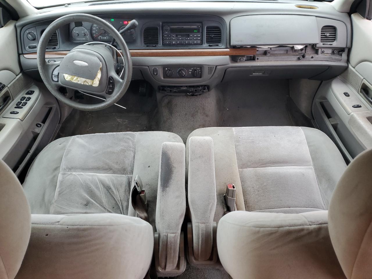 2004 Ford Crown Victoria VIN: 2FAFP73W74X150523 Lot: 45118735