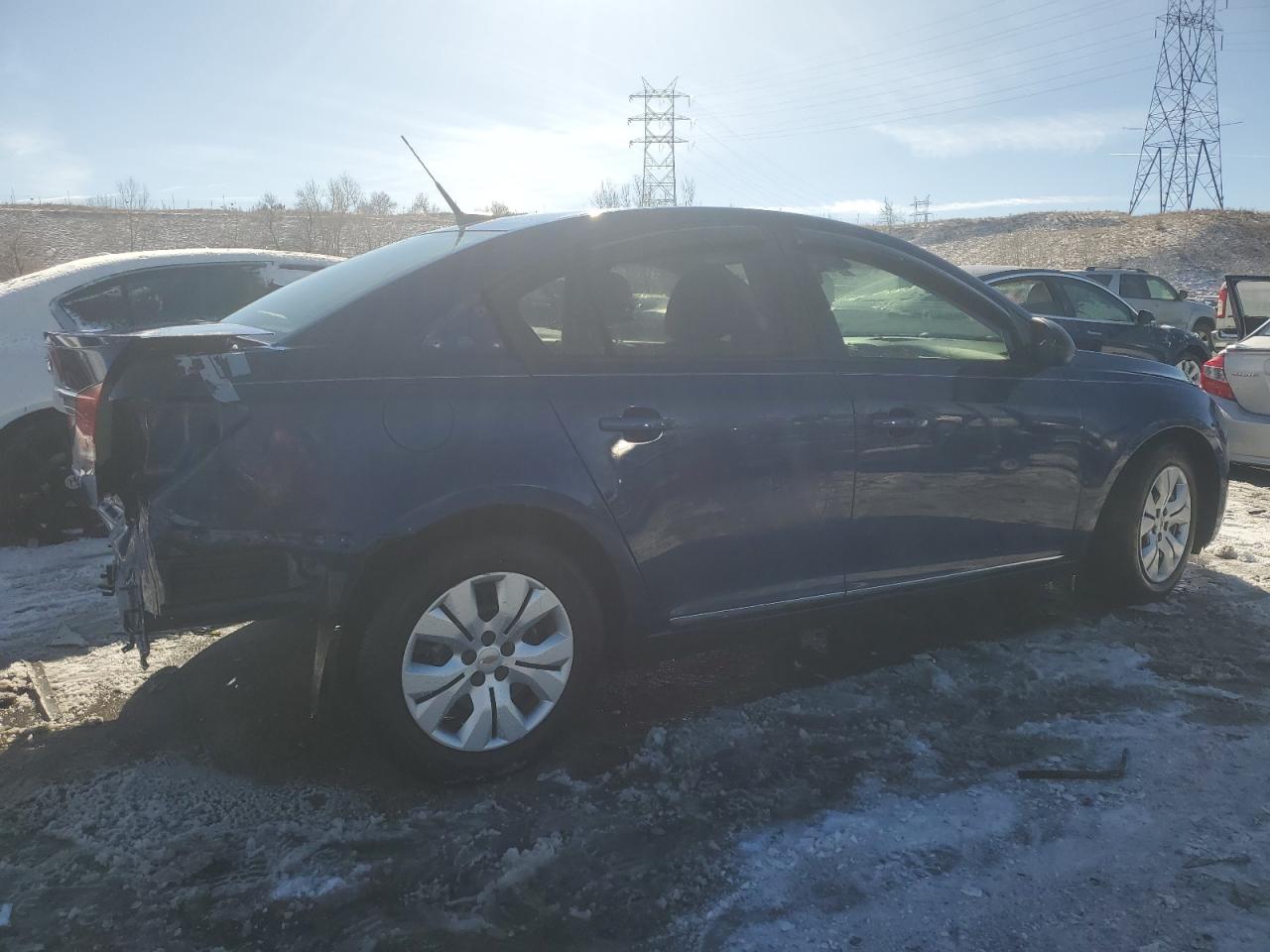 2013 Chevrolet Cruze - Image 3
