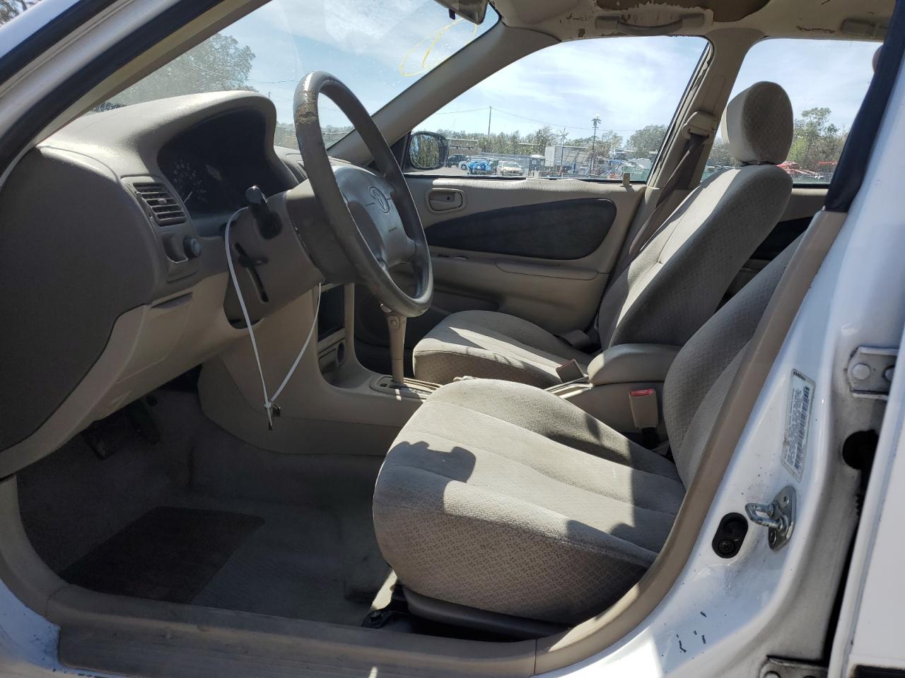 2000 Toyota Corolla - Image 7