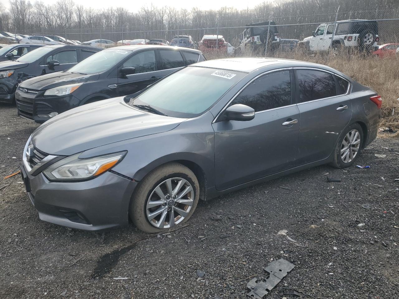 2016 Nissan Altima - Image 1