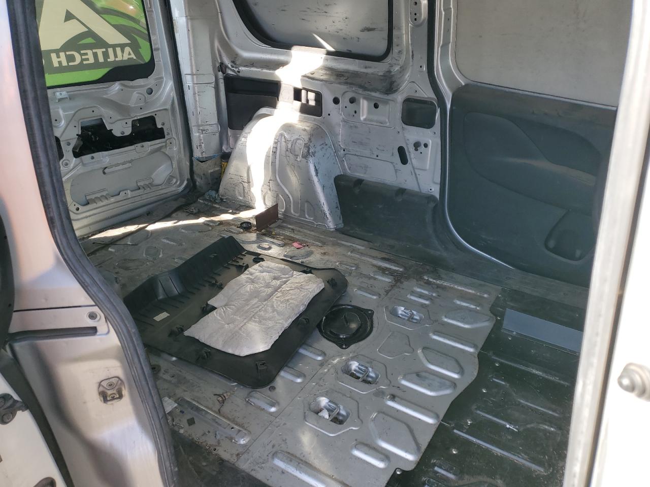 2015 RAM ProMaster City - Image 11
