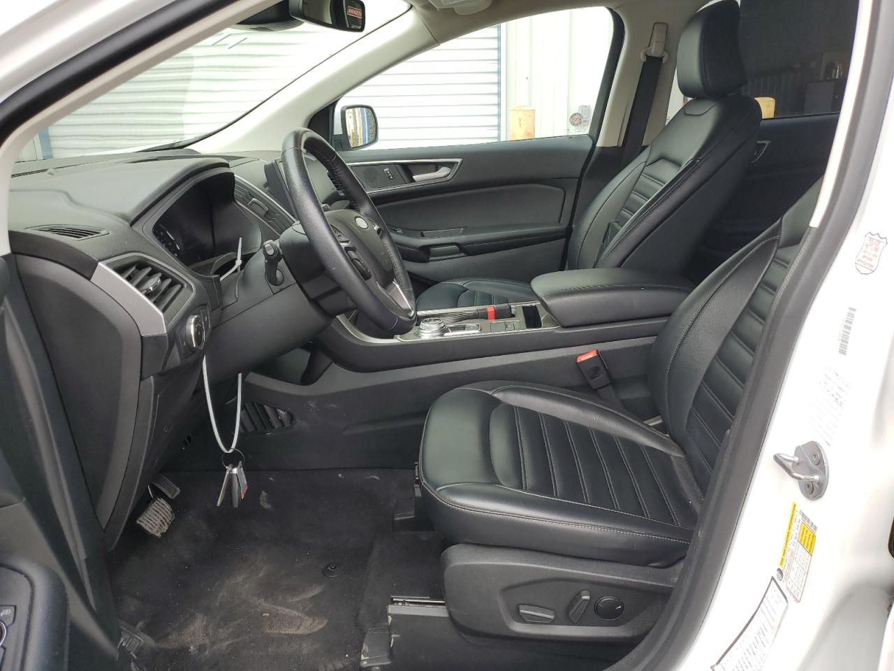 2023 Ford Edge - Image 7