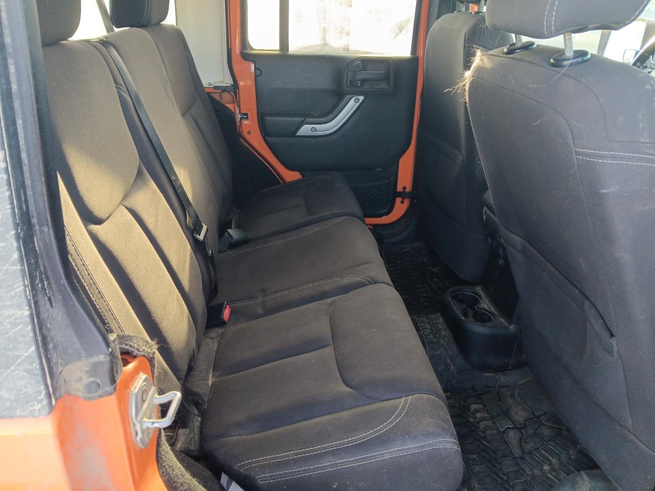 2013 Jeep Wrangler - Image 10