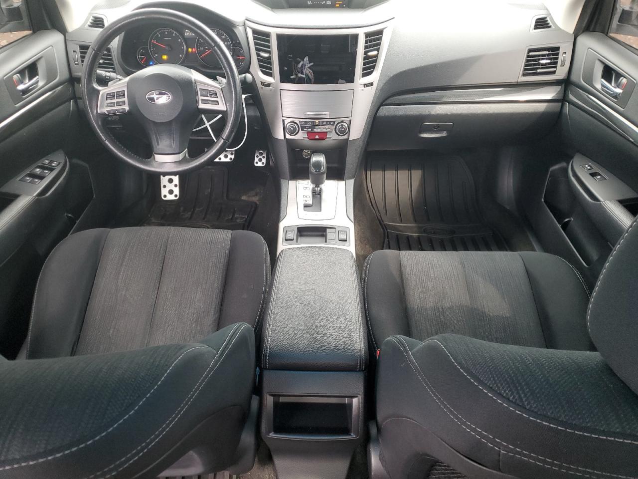 2013 Subaru Legacy - Image 8