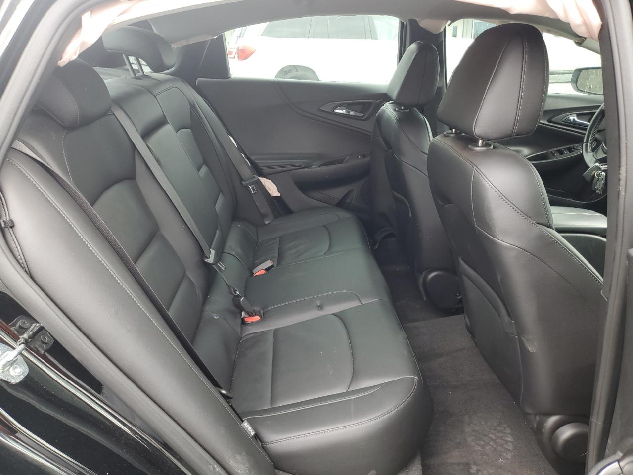2021 Chevrolet Malibu - Image 10
