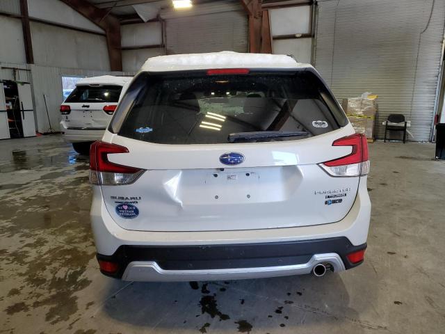  SUBARU FORESTER 2019 Biały