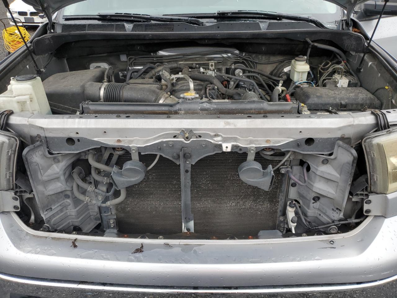 2010 Toyota Tundra - Image 11