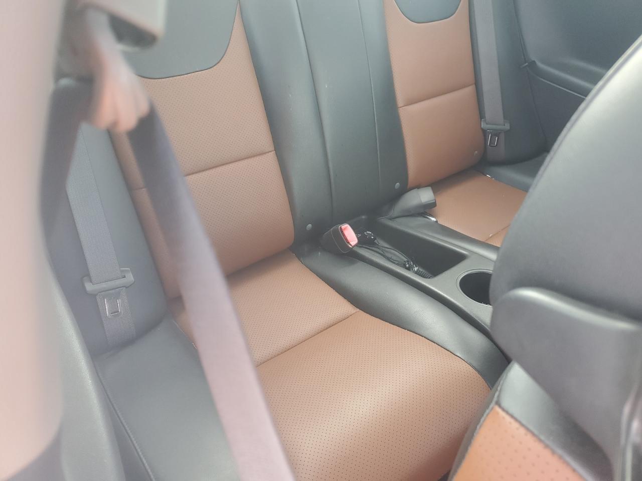 2007 Pontiac G6 - Image 10