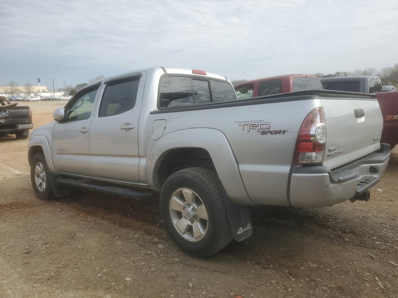 2010 Toyota Tacoma - Image 2