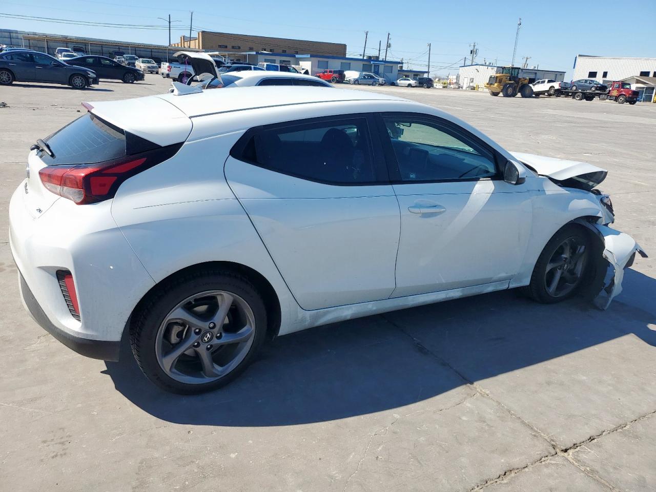2020 Hyundai Veloster - Image 3