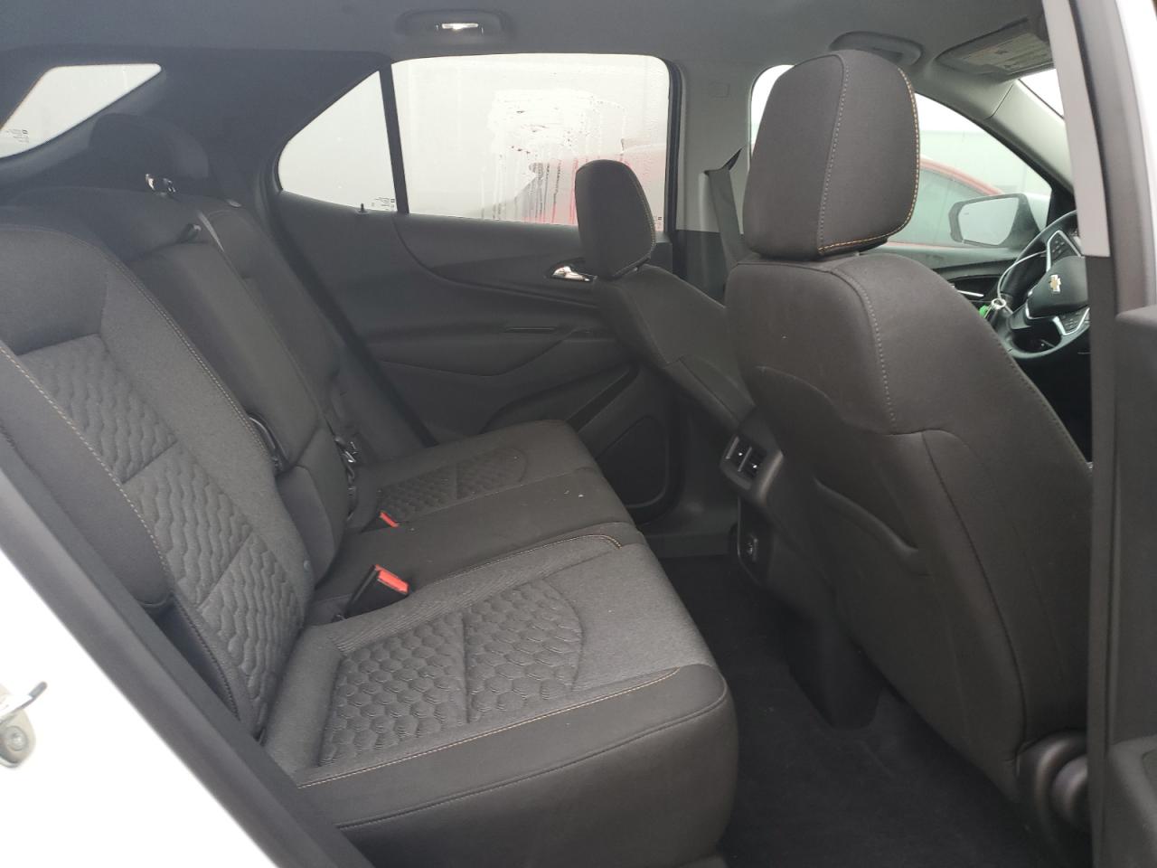 2020 Chevrolet Equinox - Image 11