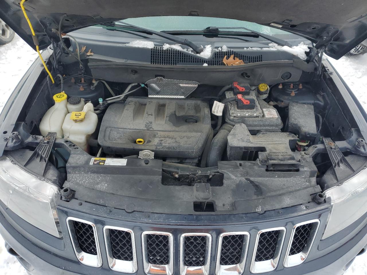 2014 Jeep Compass - Image 12