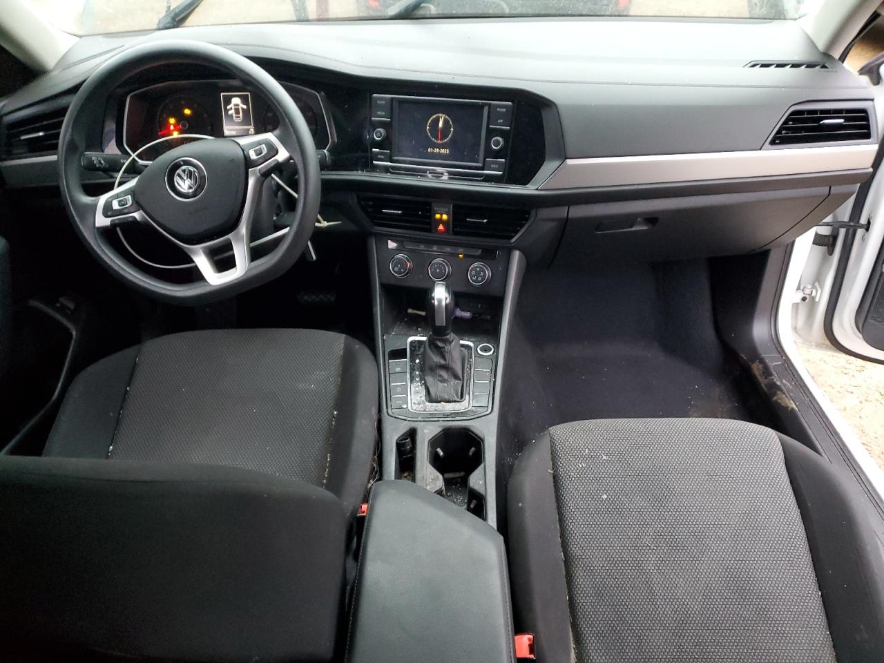 2021 Volkswagen Jetta - Image 8