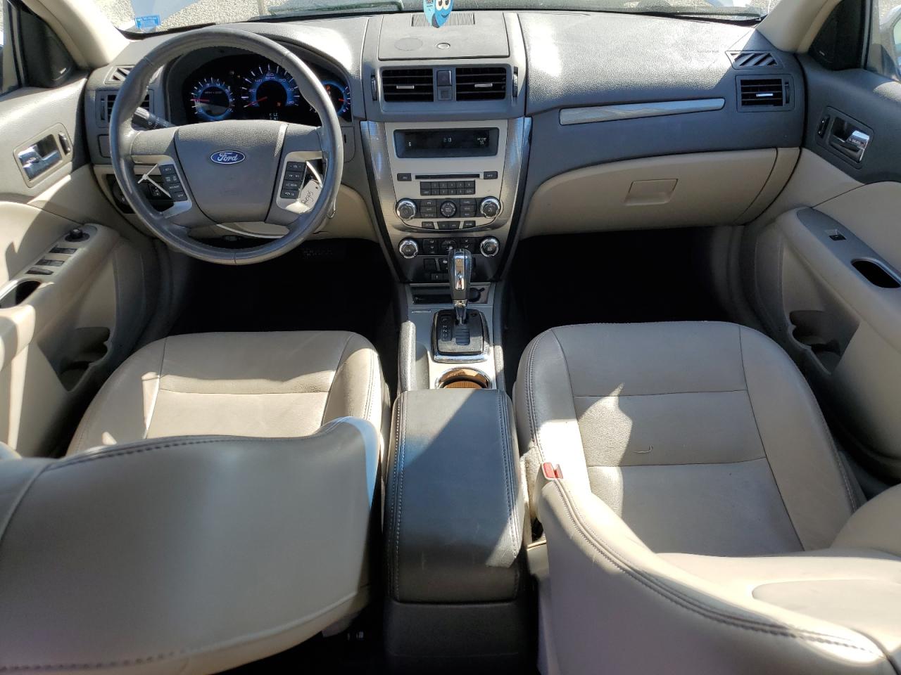 2010 Ford Fusion - Image 8