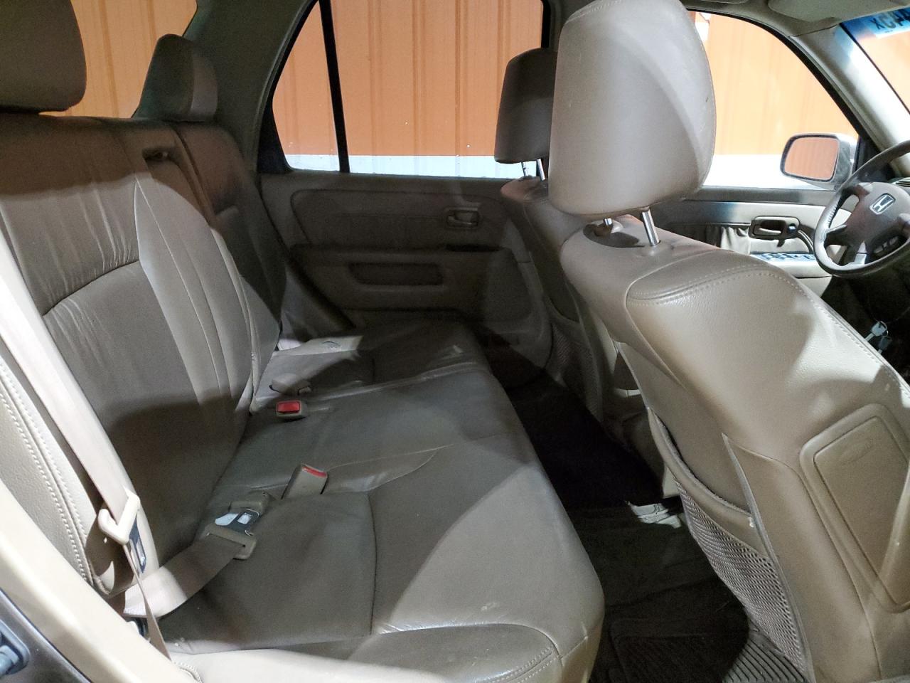 2004 Honda CR-V - Image 11