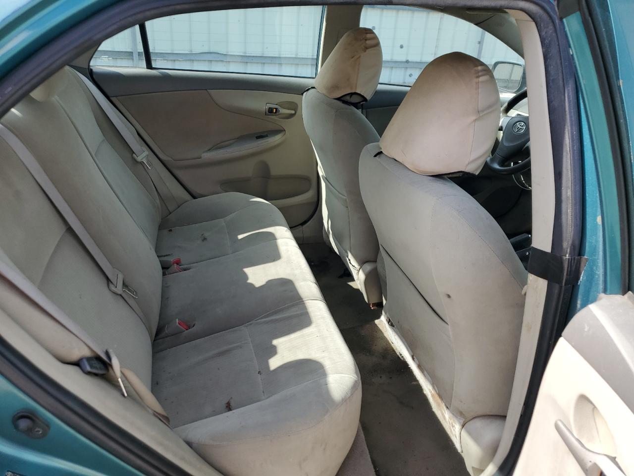 2010 Toyota Corolla - Image 10