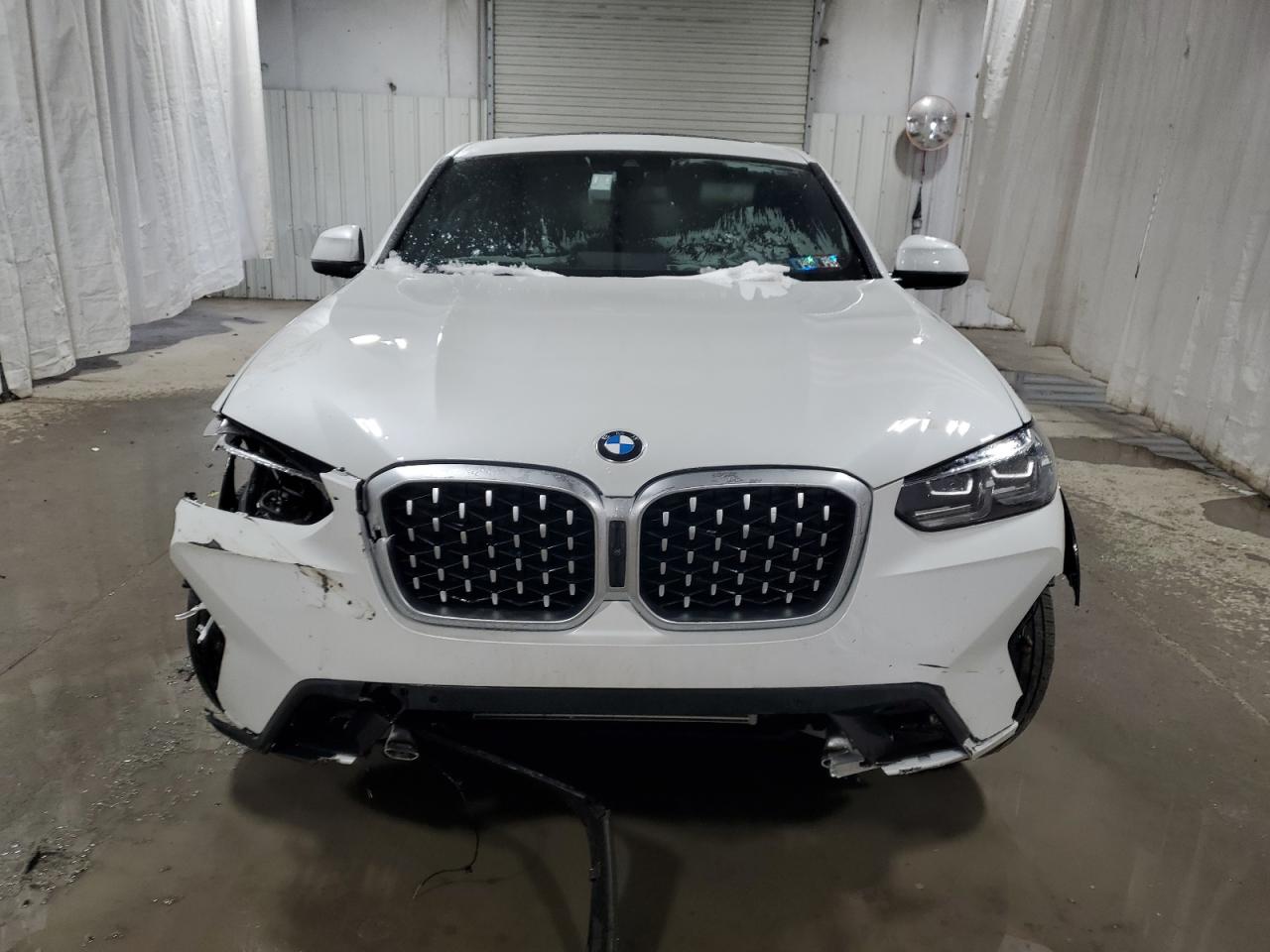 2024 BMW X4 - Image 5