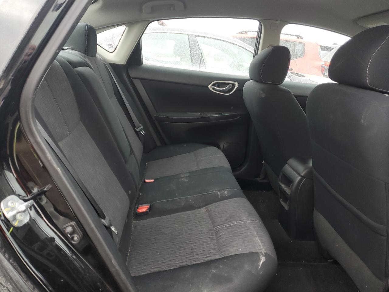 2014 Nissan Sentra - Image 10
