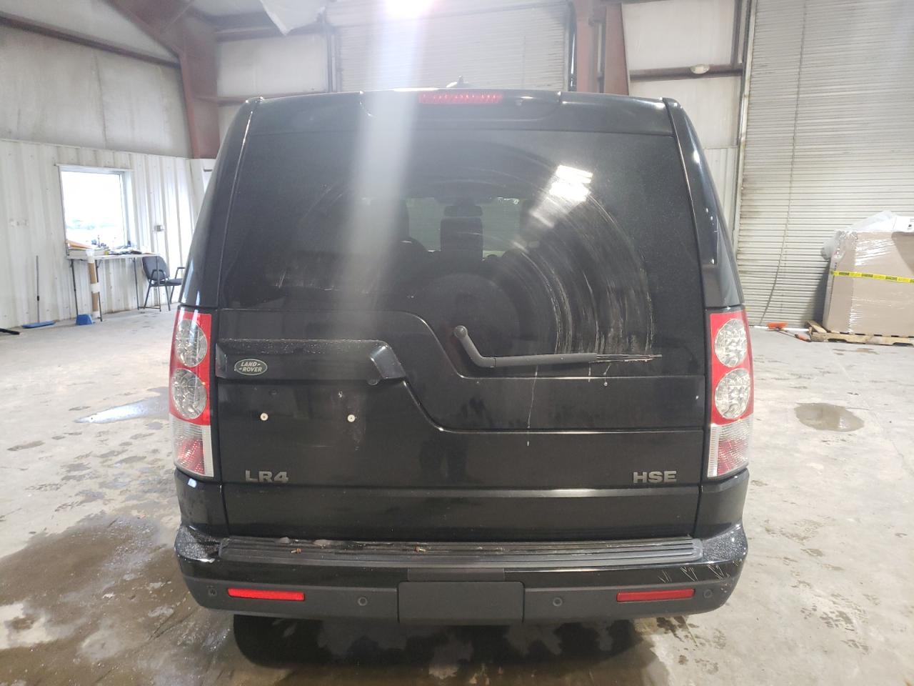 2013 Land Rover LR4 - Image 6