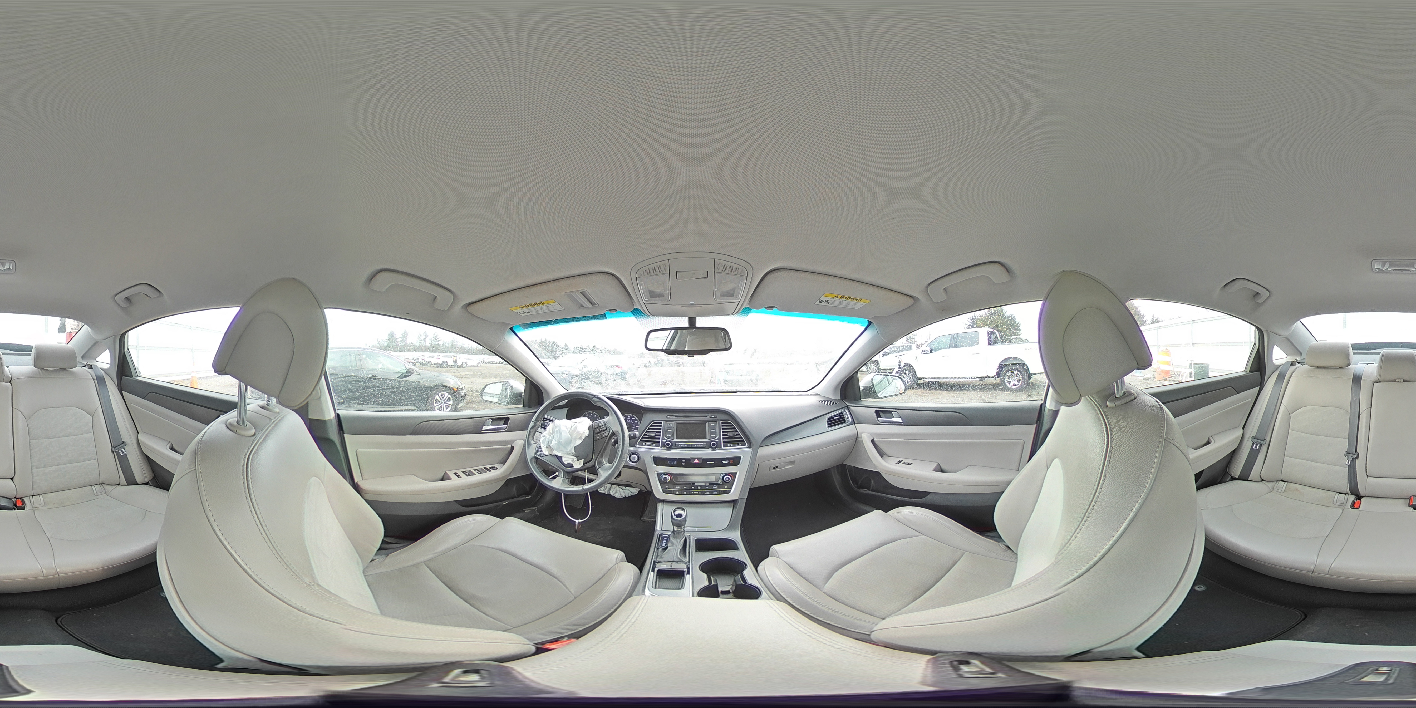 2015 Hyundai Sonata - Image 13