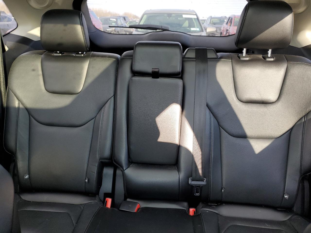 2017 Ford Edge - Image 10