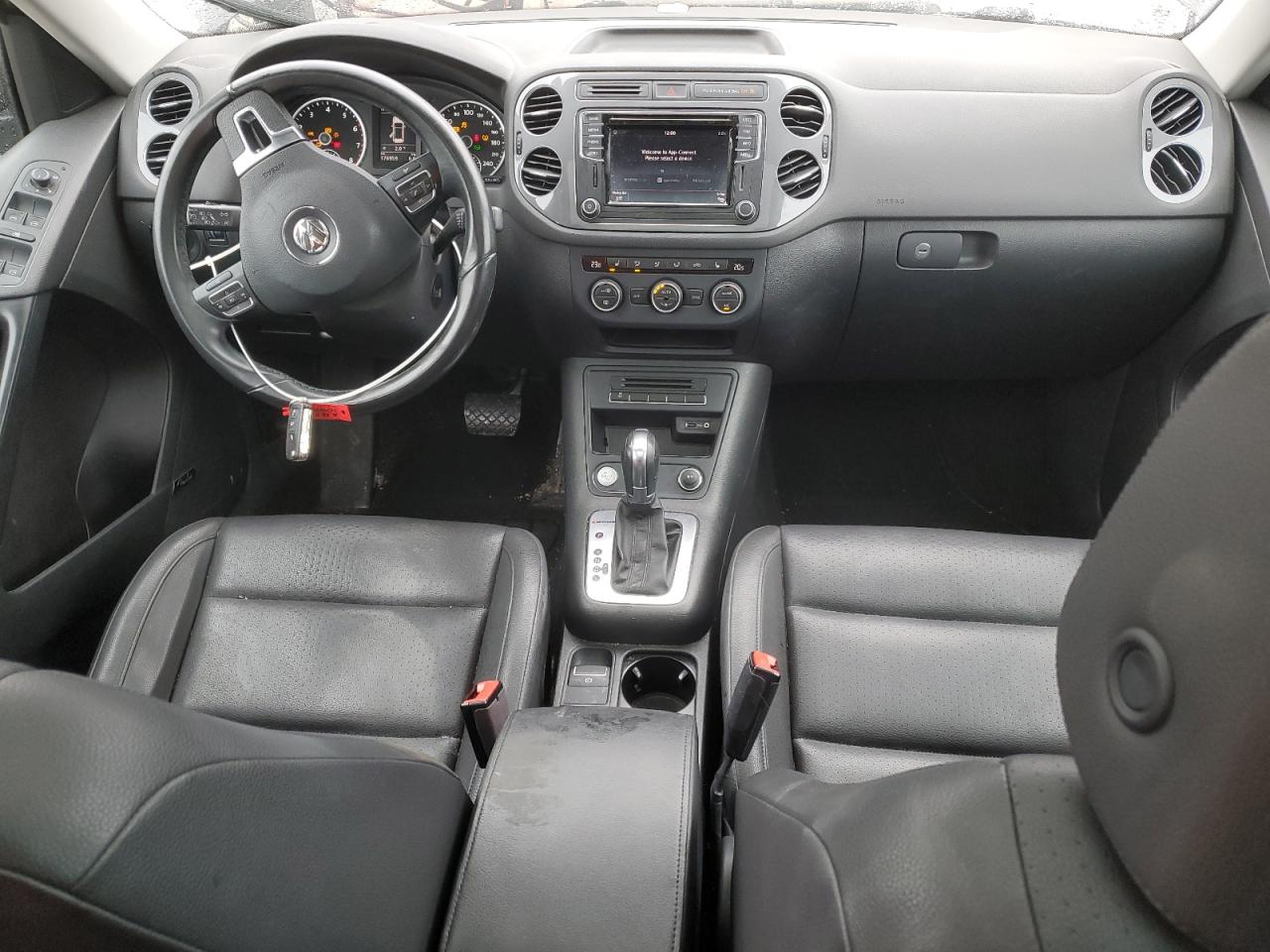 2016 Volkswagen Tiguan - Image 8
