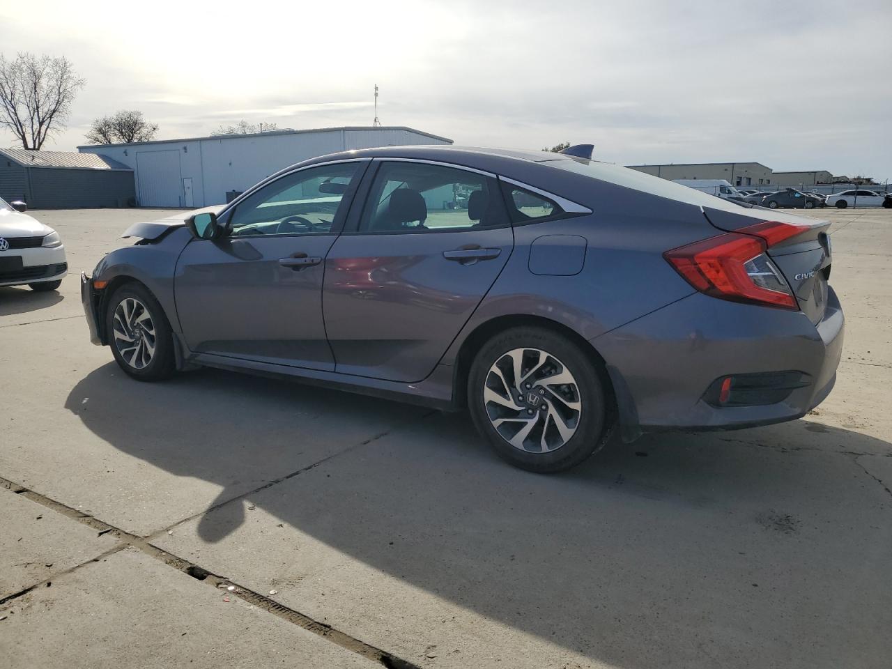 2HGFC2F72HH570866 HONDA CIVIC 2017